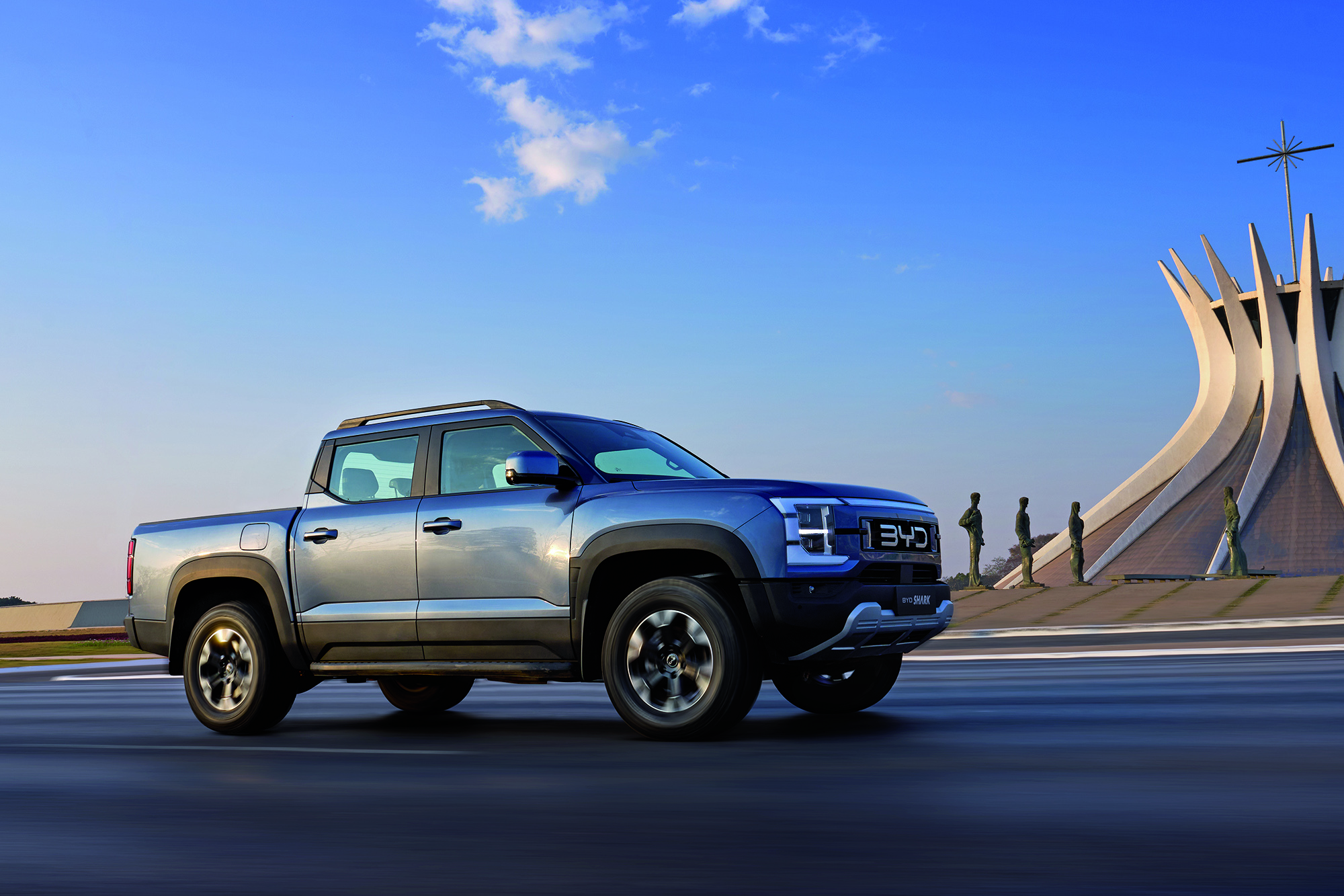 BYD entra en el segmento de los 'pick up' con el Shark, un híbrido enchufable