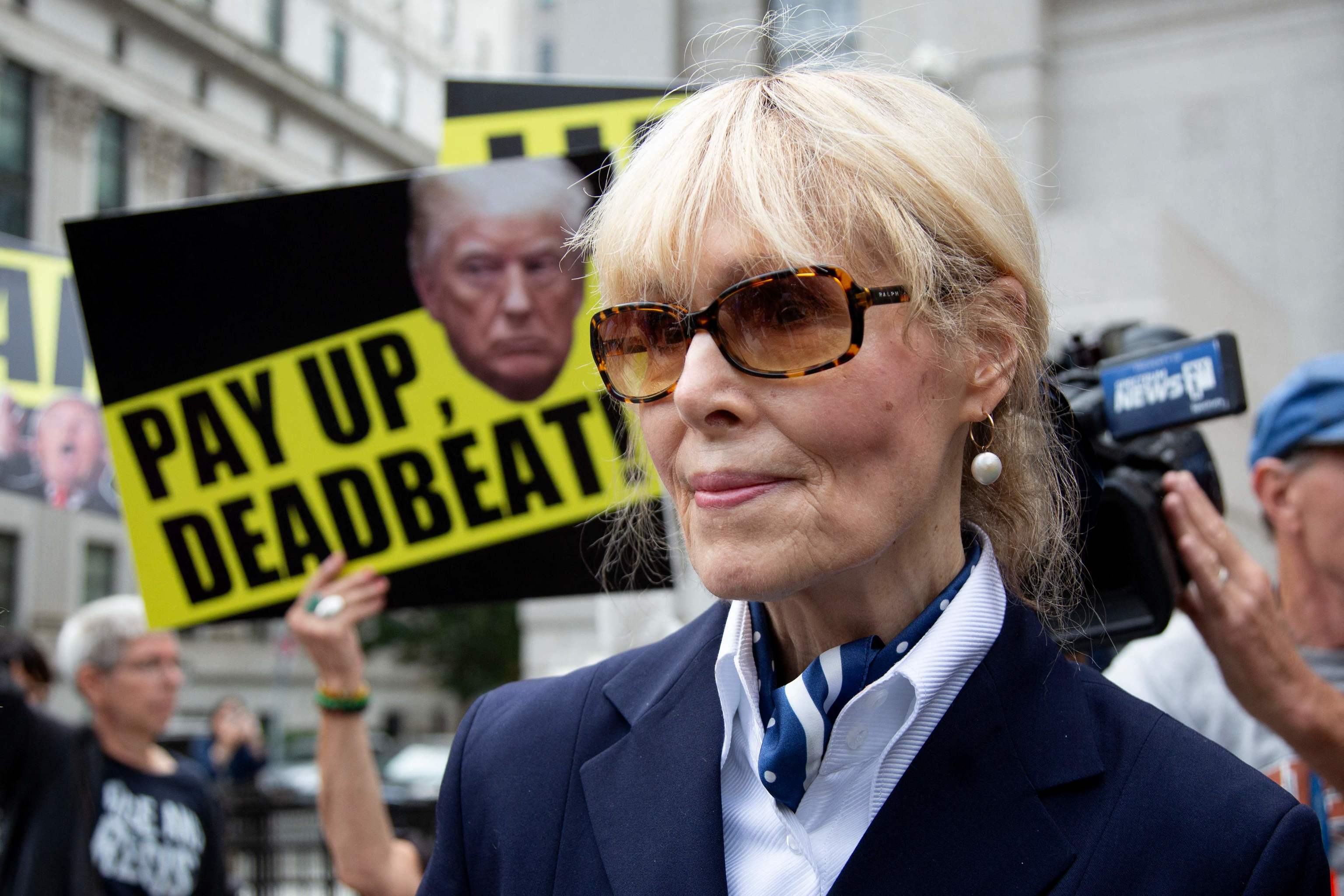 Un juez ordena a Trump pagar cinco millones de euros a la escritora Jean Carroll tras ser condenado por abuso sexual y difamación