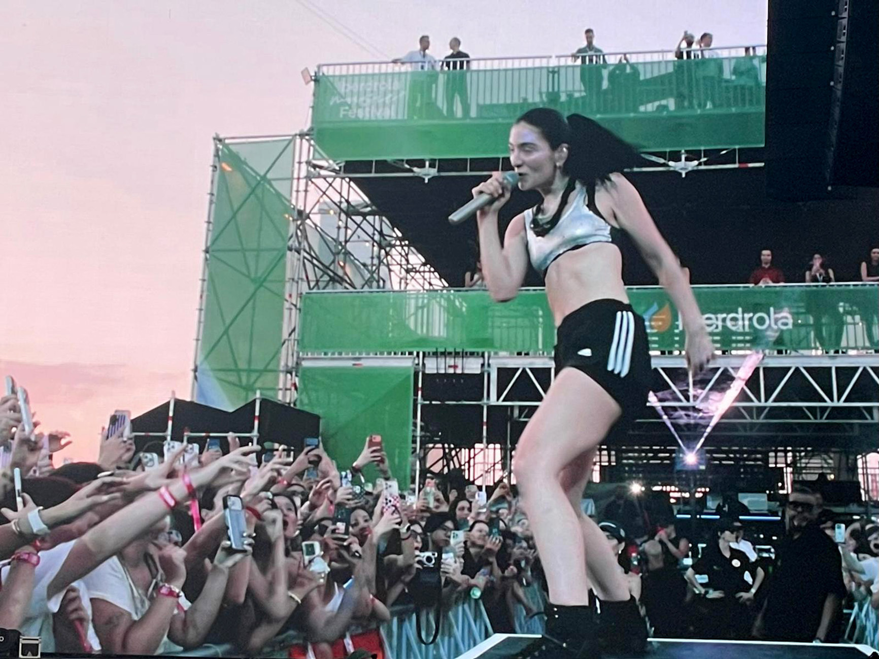 Lorde, Zara Larsson, Reneé Rapp y todas las superchavalas del mundo