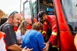 La Junta de Andalucía autoriza el regreso a sus viviendas de más de 600 evacuados tras frenarse el avance del fuego de Los Gallardos