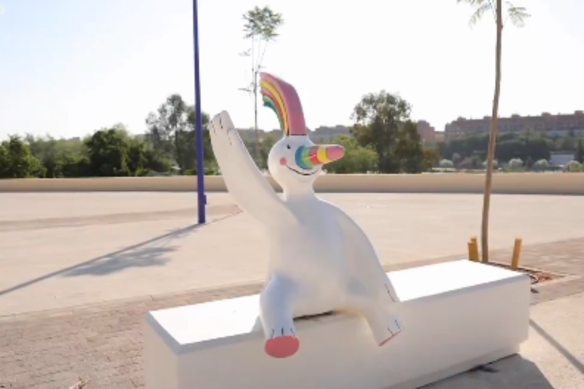 Robada en Sevilla la figura de Curro, la icónica mascota de la Expo 92