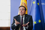 Albares exige a Feijóó que "desautorice" a Rajoy por su artículo sobre Francia y lo eleva al ámbito diplomático: "Voy a hablar con el ministro francés"