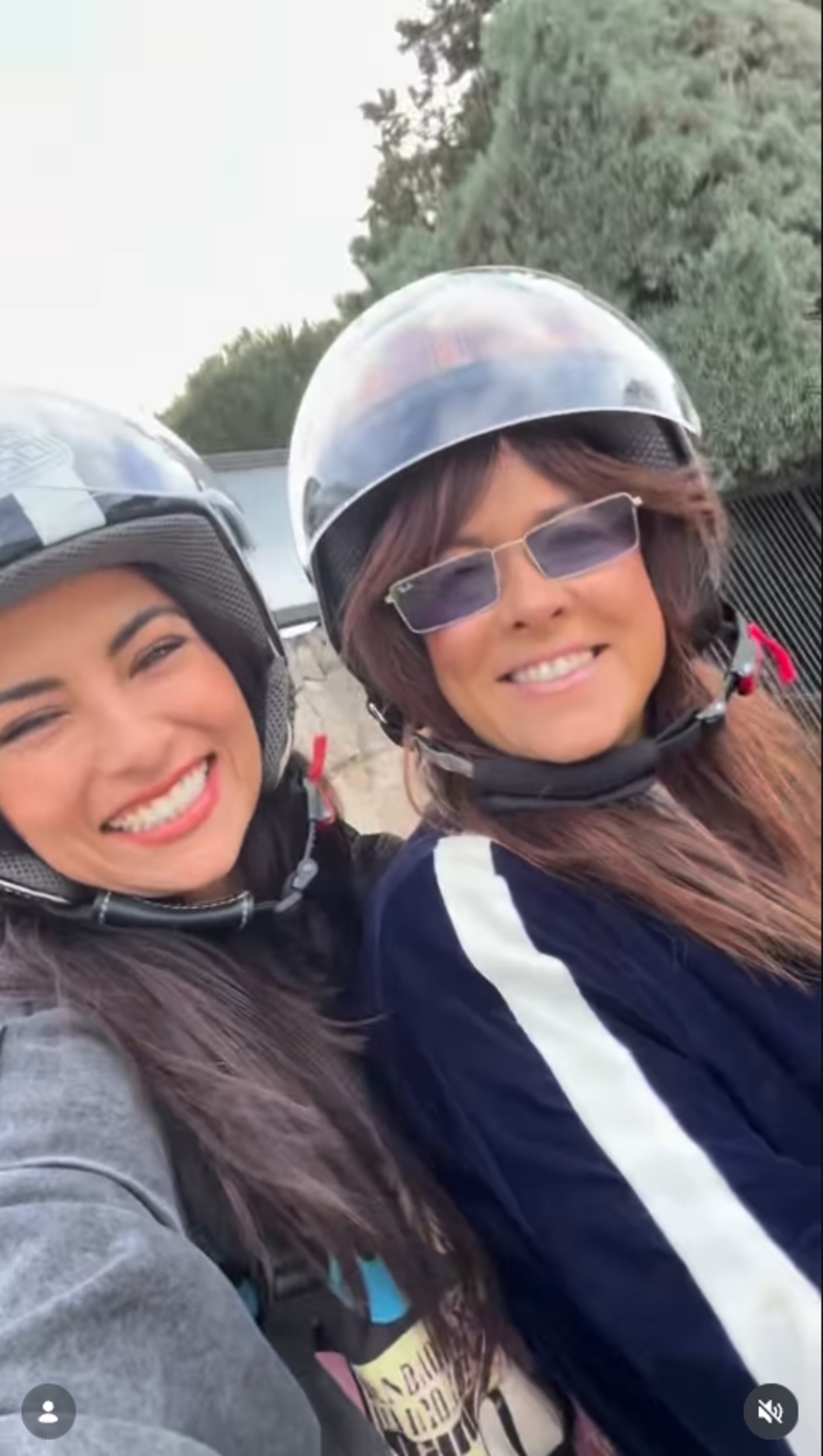 El romántico beso de Vanesa Martín y Julieta Grajales que confirma su relación: todo sobre la actriz mexicana que ha conquistado a la cantante