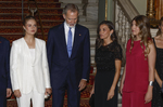 La Reina Letizia y la Princesa de Asturias acuden a los Premios Princesa de Girona con prendas prestadas y la Infanta Sofía hace un guiño a Barcelona en su look