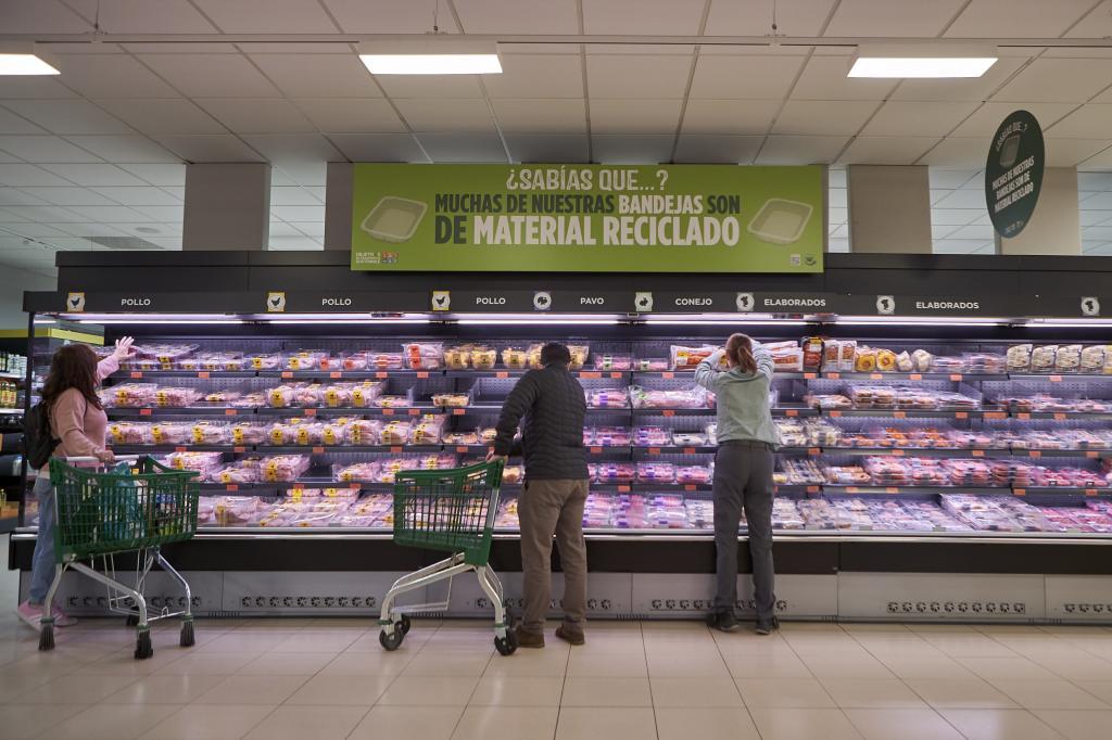 El INE confirma que la inflación siguió en el 3,2% en junio y modera la inflación subyacente hasta el 2,9%