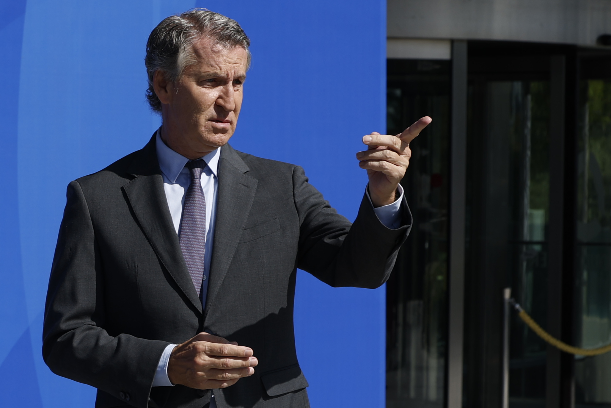 Feijóo eleva al máximo su crítica a Sánchez tras la condena de su hermano y lo llama "presidente autoritario"