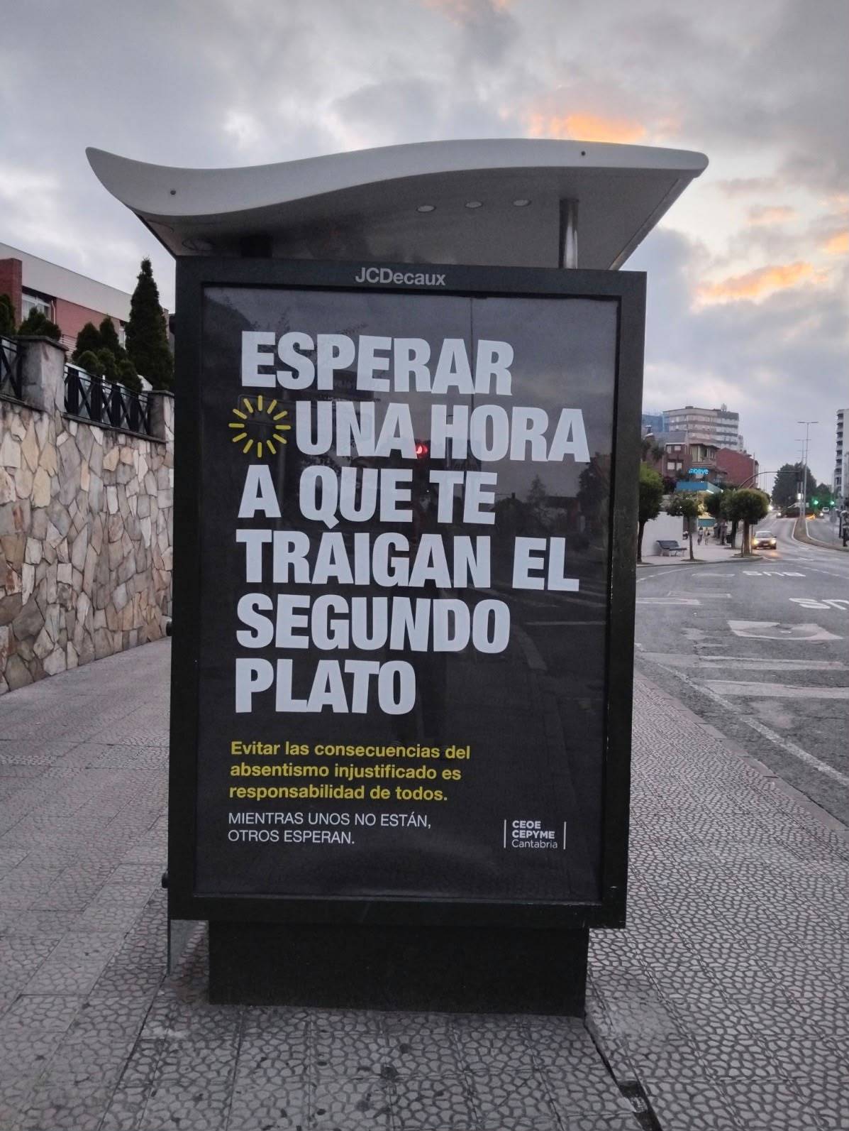 "Que tu abuela no reciba la medicación a su hora": la CEOE lanza una dura campaña contra el absentismo y CCOO exige a los empresarios que la retiren