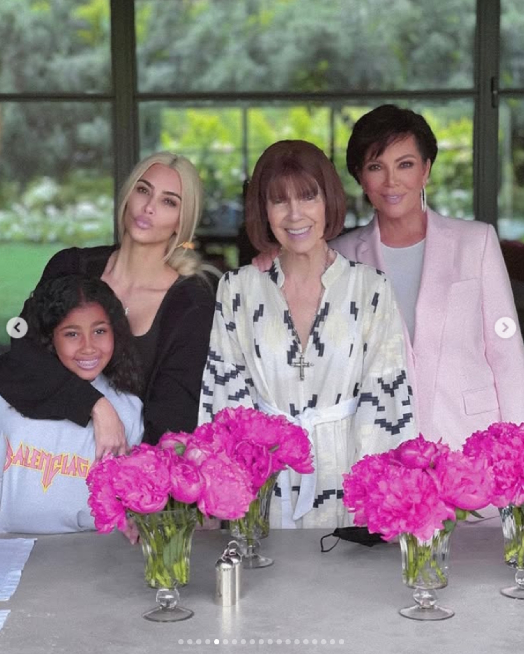 Muere Mary Jo, la madre de Kris Jenner y abuela de Kim Kardashian, a los 92 años: "No existen palabras que puedan expresar el dolor que supone tener que decirle adiós"