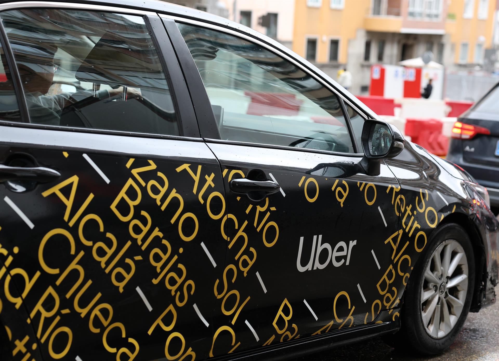 La CNMC recurre el decreto del taxi y de VTC en Baleares por limitación de la competencia