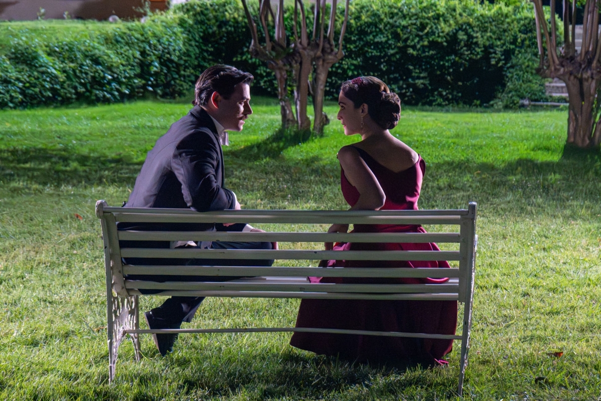 Avance de 'La Promesa', capítulo del martes 21 de julio: Manuel y Julieta se besan en su cita secreta