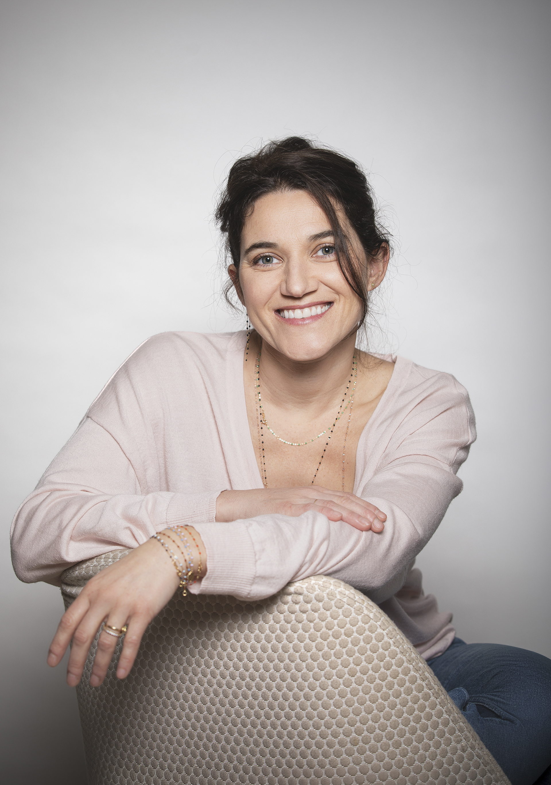 Gigi Clozeau, creadora de los collares de bolitas más deseados de París a Nueva York: "Marcaron mi infancia y simbolizan mi fe en el optimismo y la sencillez"