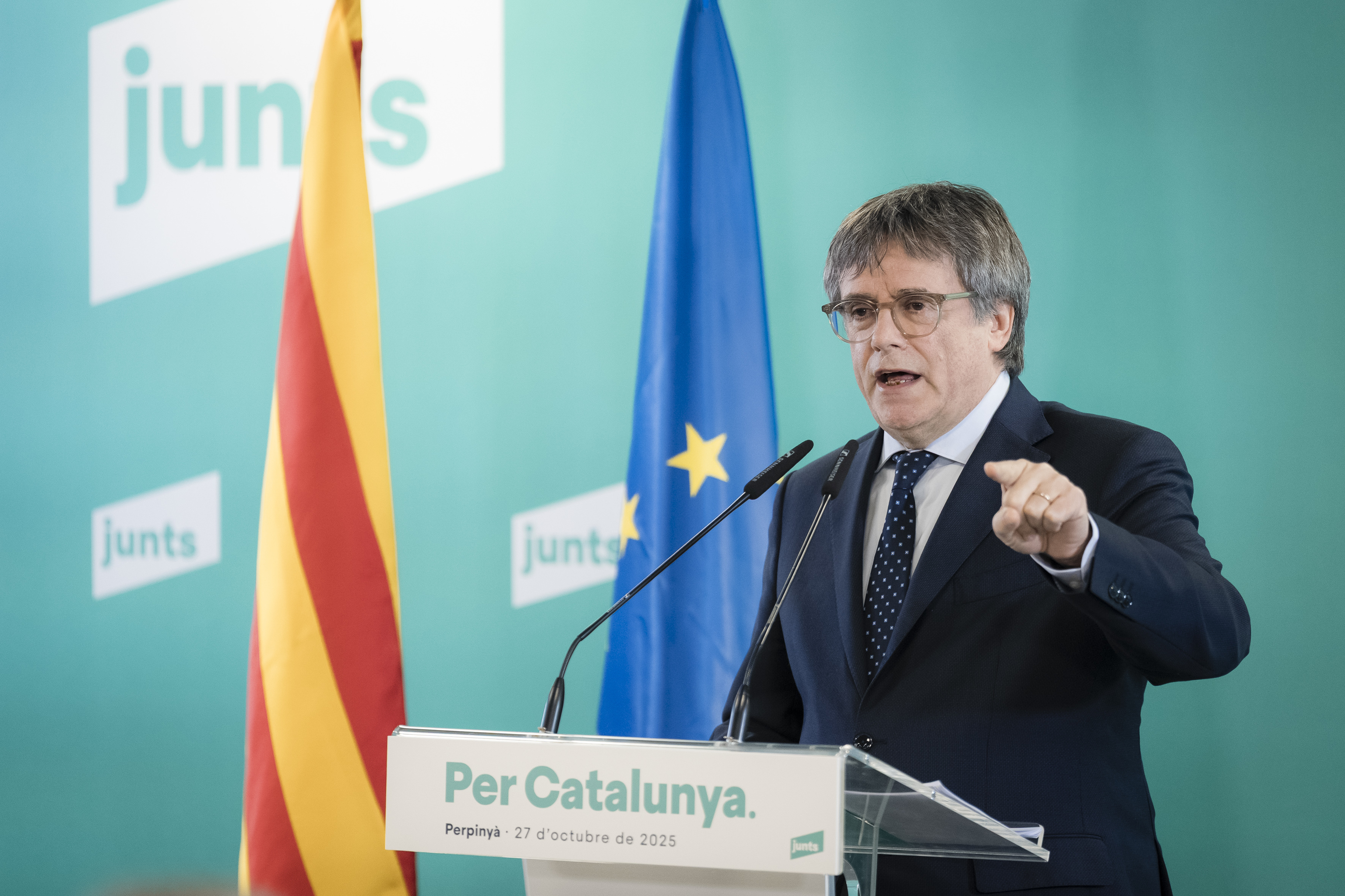La Comisión Europea se limita a confirmar que ha recibido la denuncia de Puigdemont: "No tenemos más comentarios"