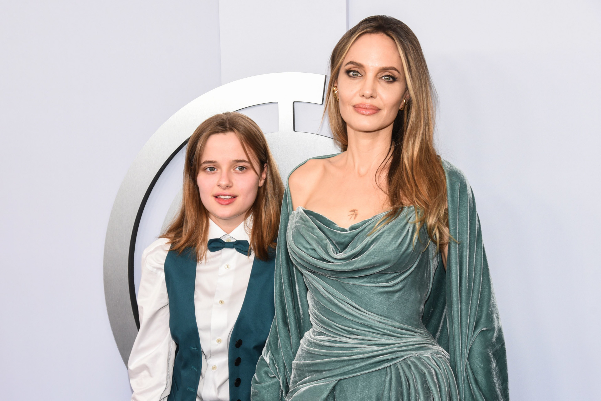 Vivienne sigue los pasos de sus hermanos y pide eliminar el apellido de Brad Pitt de su nombre