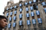 Argentina, asombrada y dolida por la ola de rechazo: "El mundo va a ver dónde puede llegar un país lleno de argentinos"