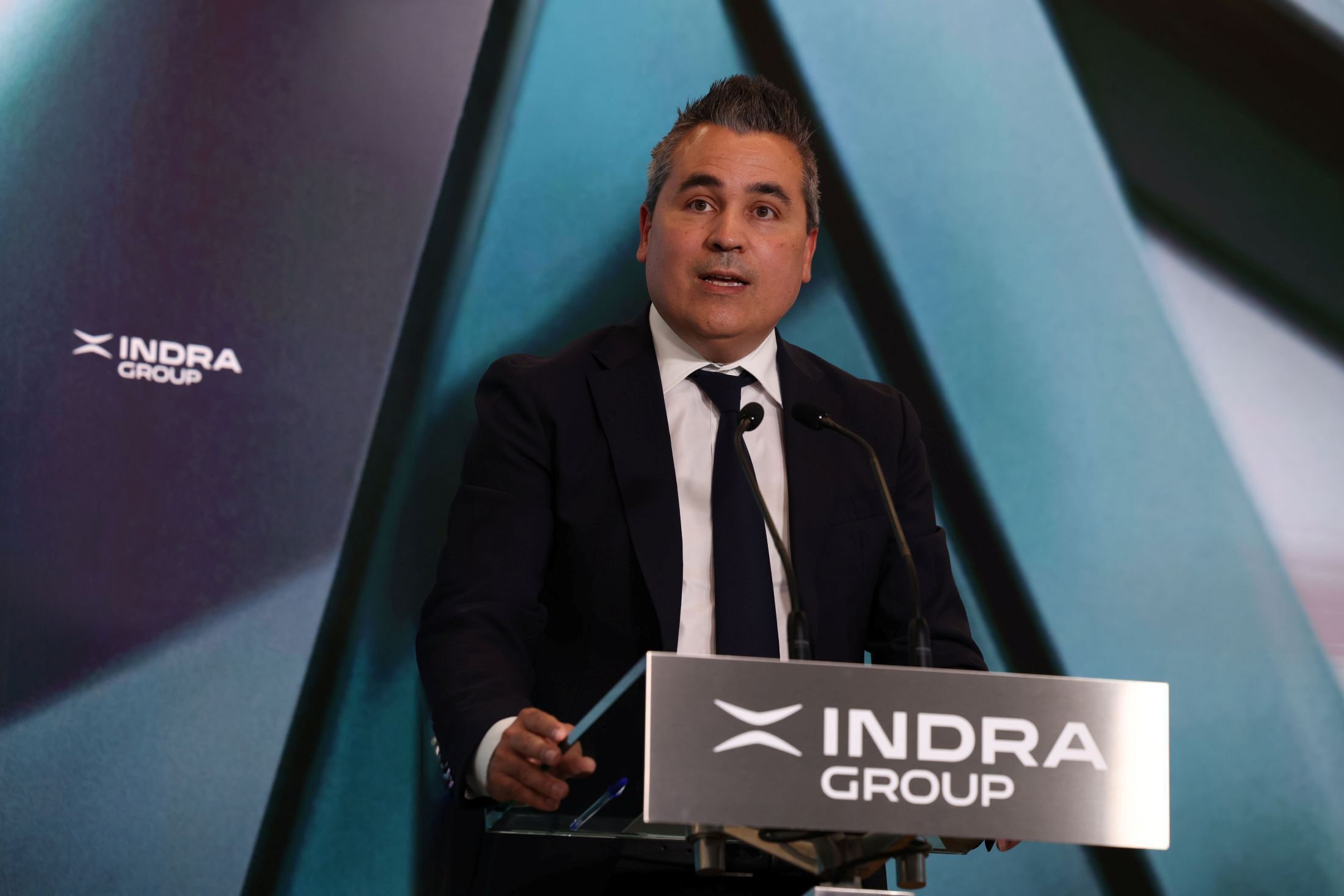 Indra dispara un 30% sus ingresos y gana 291 millones hasta junio