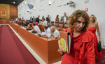 La 'popular' Ana Mestre se estrena como presidenta del Parlamento andaluz con un plantón del PSOE de María Jesús Montero: "Esto no va ser un ring"