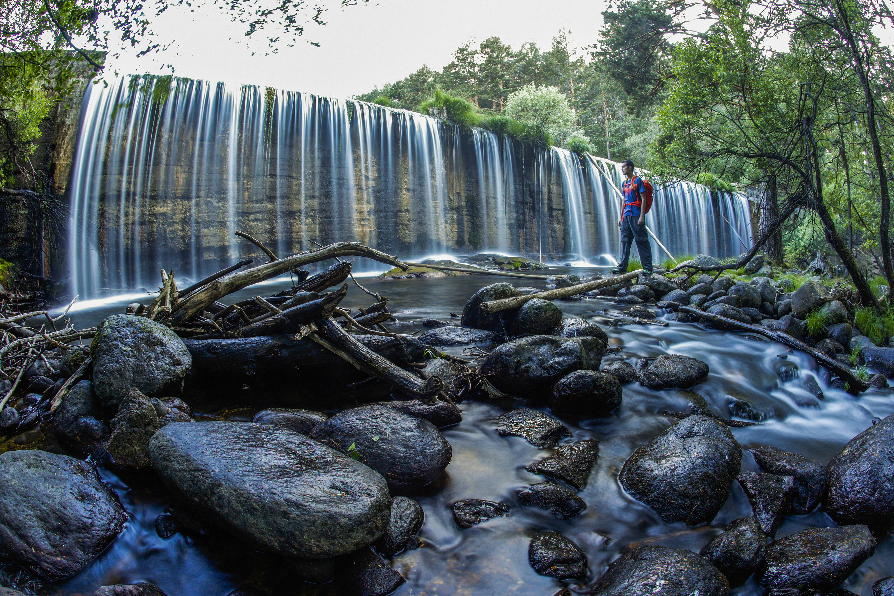 Del Camino Schmidt a la Ruta del Agua de la Sierra del Rincón: excursiones fresquitas a una hora de Madrid