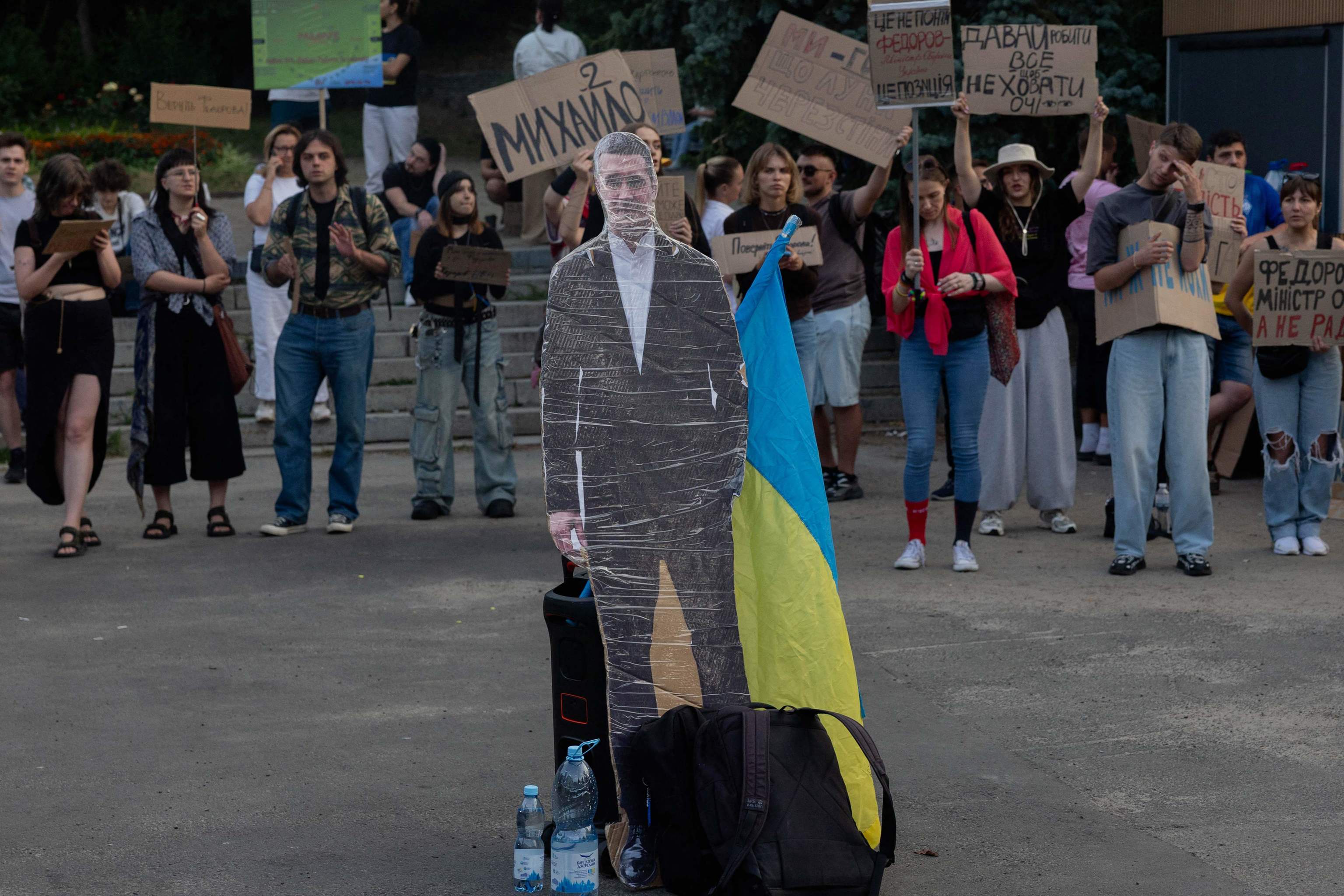 Los ucranianos desafían a Zelenski y exigen recuperar a Fedorov como ministro de Defensa