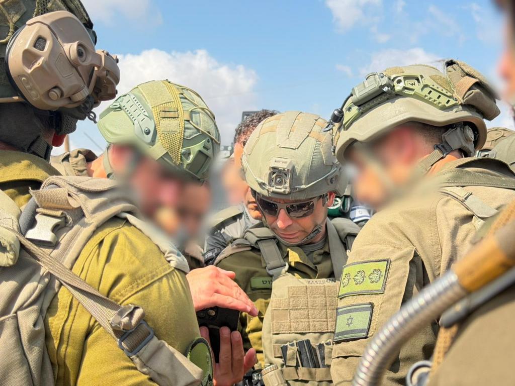 Colonos radicales queman dos mezquitas en Cisjordania mientras escala la violencia con dos israelíes y cuatro palestinos muertos