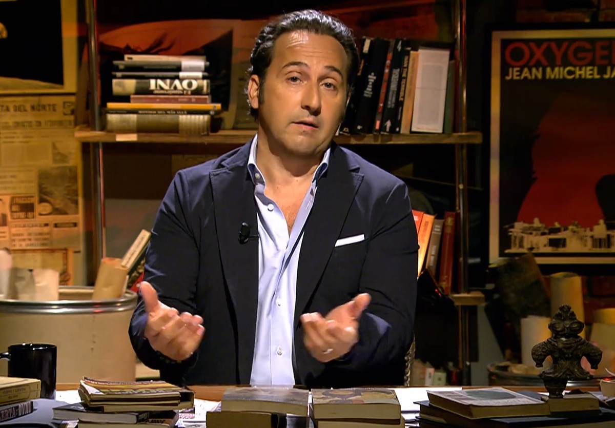 Iker Jiménez sorprende con sus palabras sobre Cuarto Milenio y desvela una inesperada conversación con Pablo Motos: "No te arrendo la ganancia"