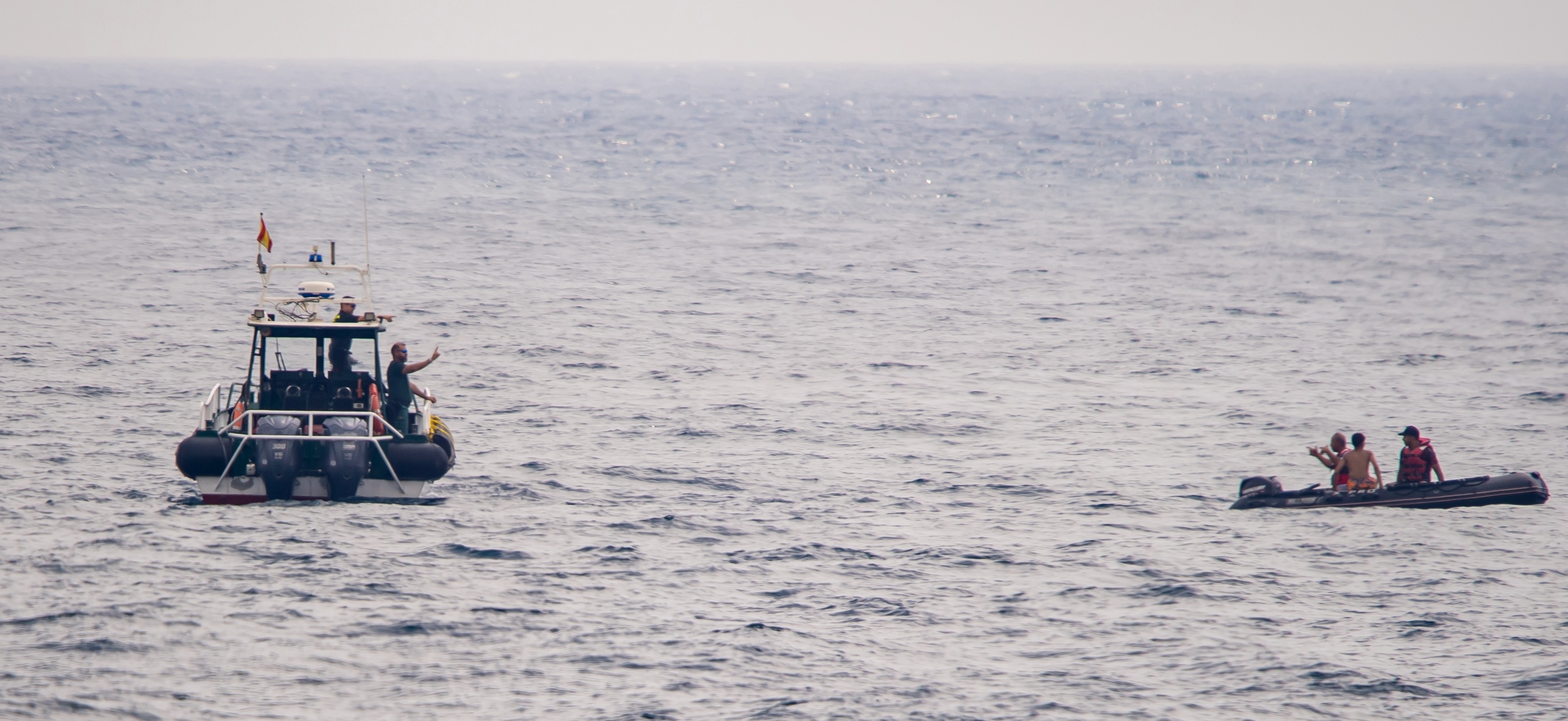 El Gobierno reconoce la presión migratoria en Ceuta y que los recursos de acogida están desbordados