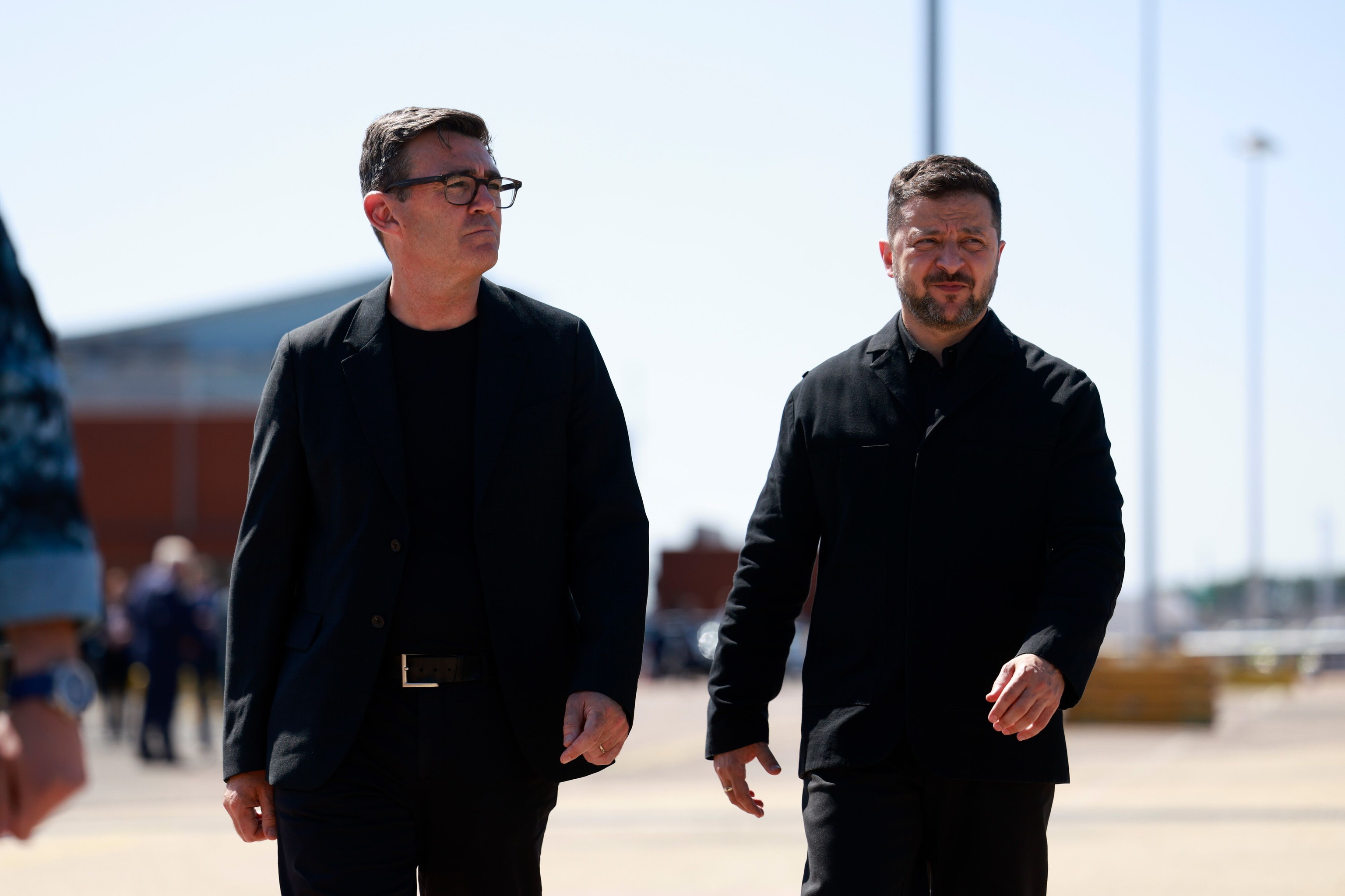 Zelenski se reúne con Burnham convertido en el nuevo aliado de EEUU contra Irán