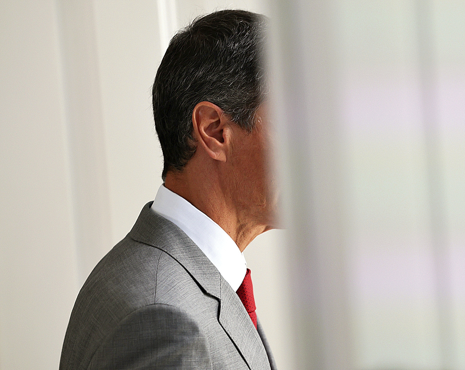 Sánchez esconde la fecha de los Presupuestos para jugar con la detonación electoral