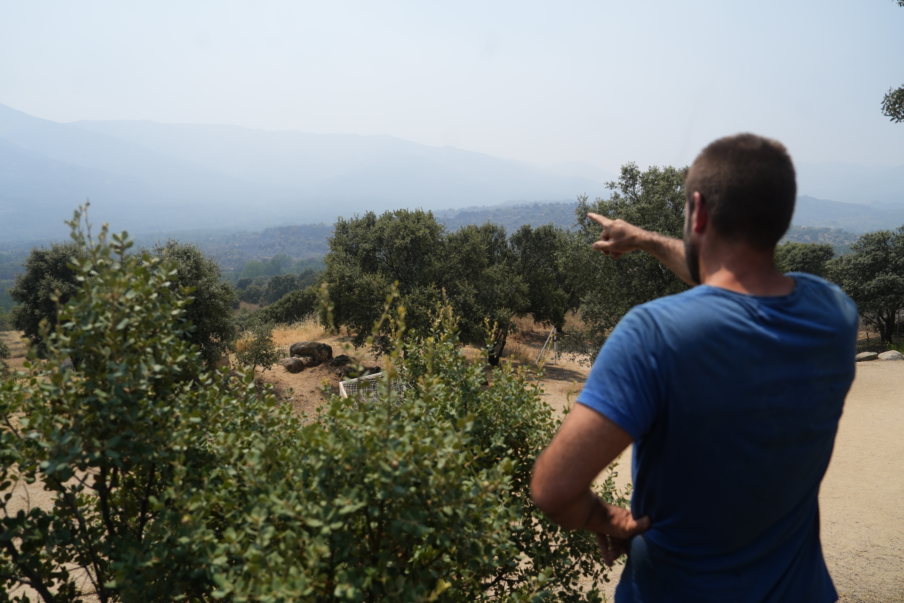 Iván, propietario de siete casas rurales donde comenzó el incendio: "Ayudadnos a contar que aquí está todo bien"