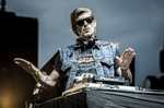 Macron y toda Francia rinden tributo a DJ Kavinsky, hallado muerto en su casa a los 50 años: "Será una fuente de orgullo para siempre"