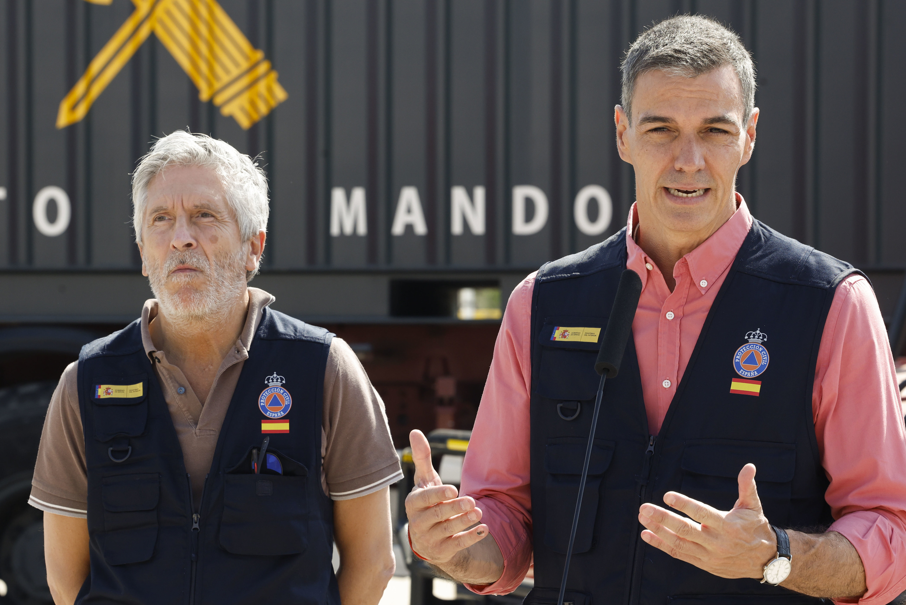 Las CCAA reclaman a Marlaska más aviones y un inventario de los medios del Gobierno para evitar más incendios masivos