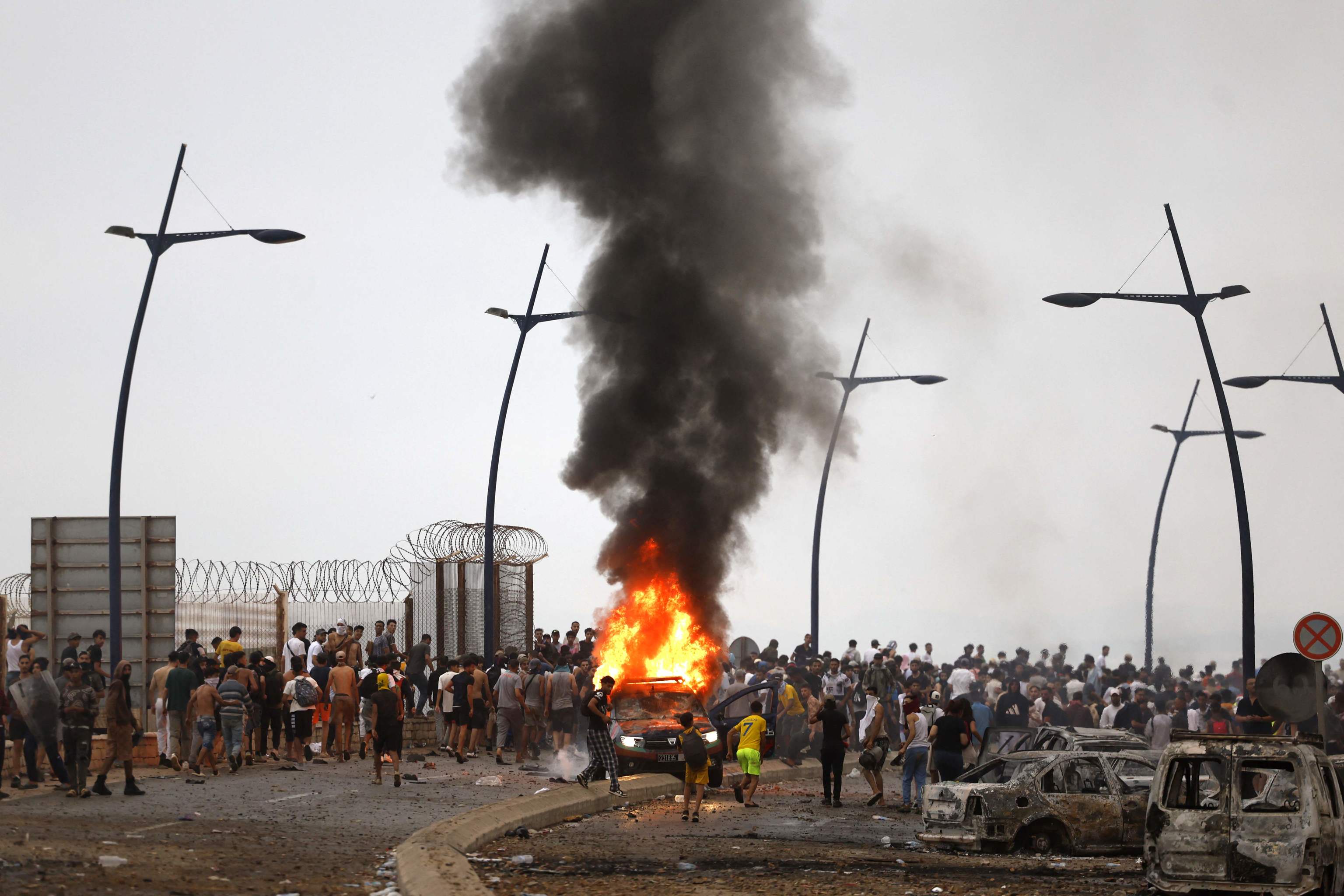 "A Marruecos se le fue de las manos": los primeros análisis sobre la avalancha de Ceuta apuntan a Rabat