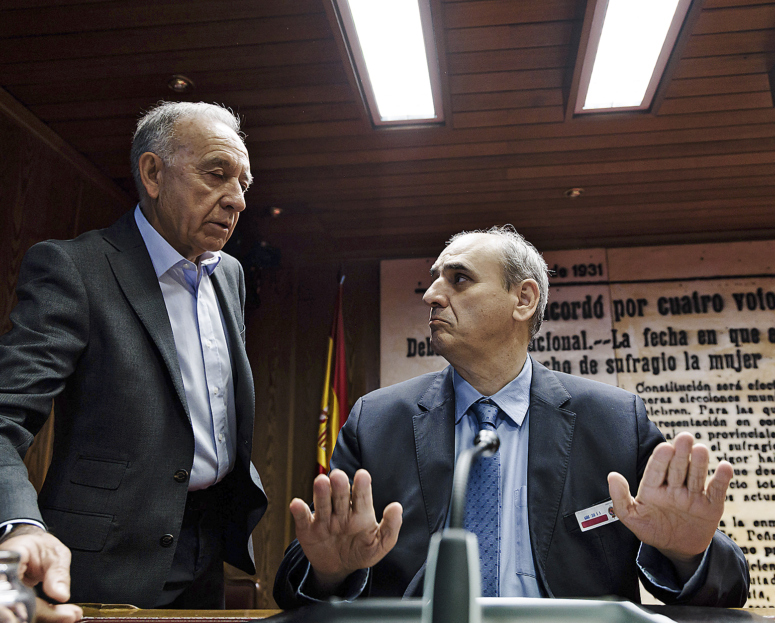 La contable de Red.es denuncia ante la Policía la "orden directa" de su superior para borrar información del empresario amigo de Begoña Gómez
