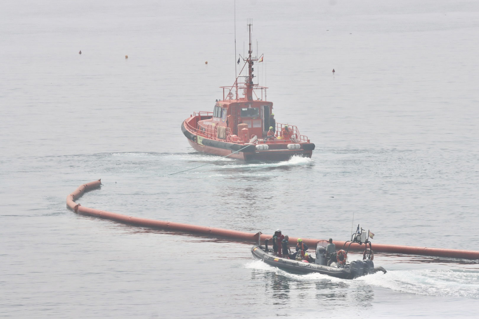 Nueva frontera física (y judicial) para blindar Ceuta ante los 'nadadores': banda neumática de 500 metros y antibuceo