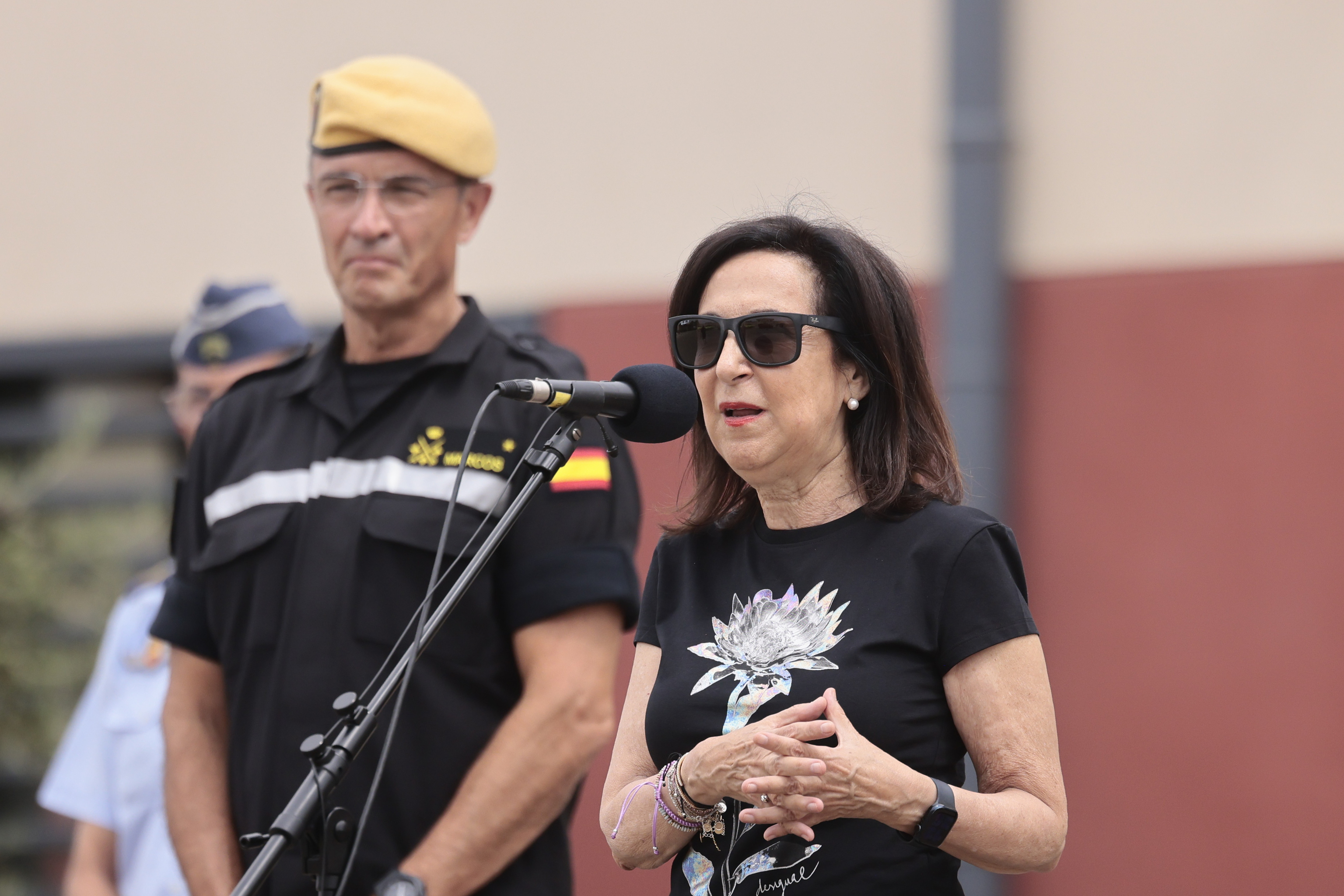Robles marca posición frente a Marlaska ante el choque en el Gobierno por Ceuta: defiende al CNI y recuerda que hay "servicios de información" que dependen de Interior