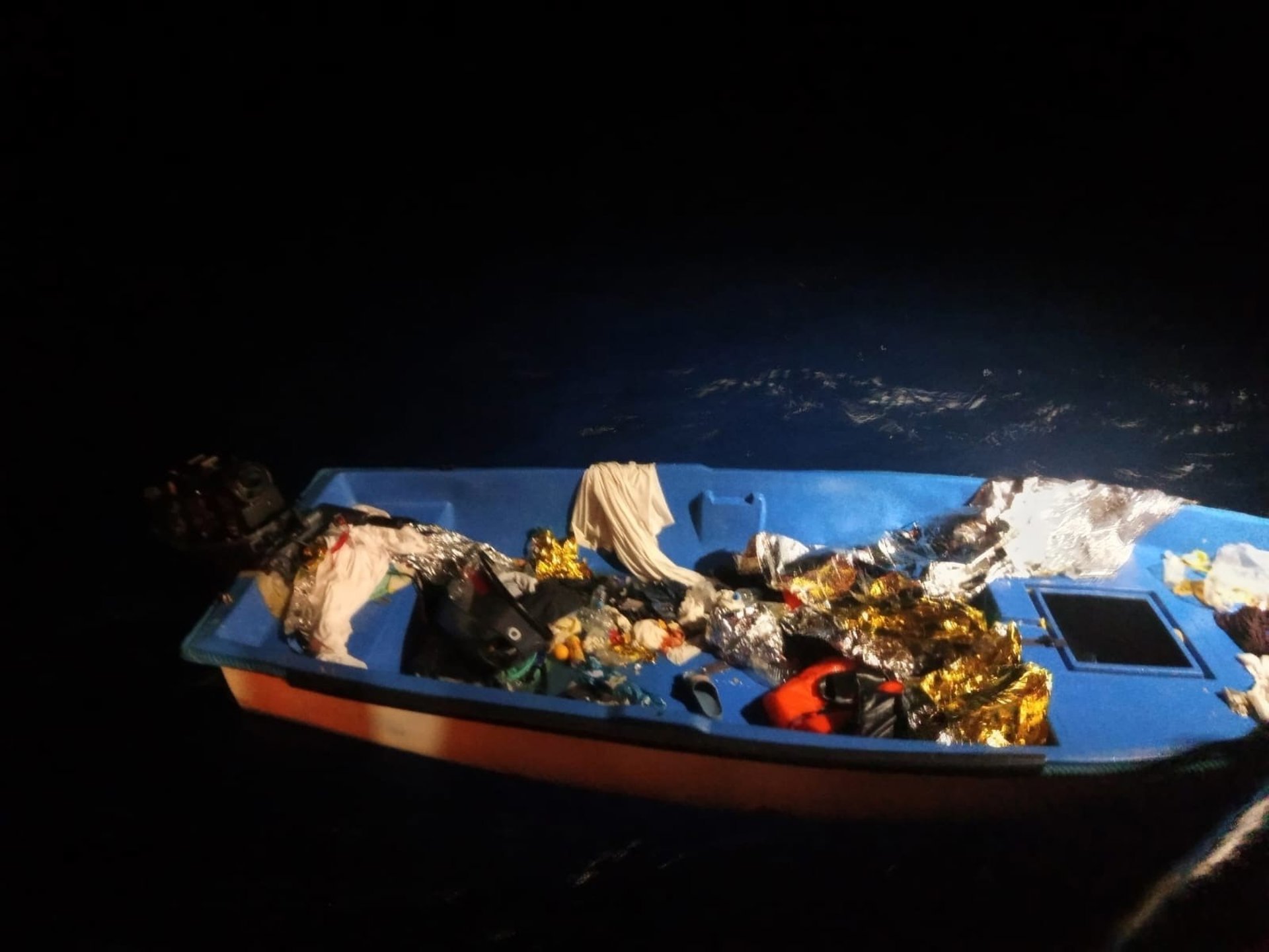 Desaparecen 17 migrantes que viajaban a bordo de una patera hacia las costas de Baleares