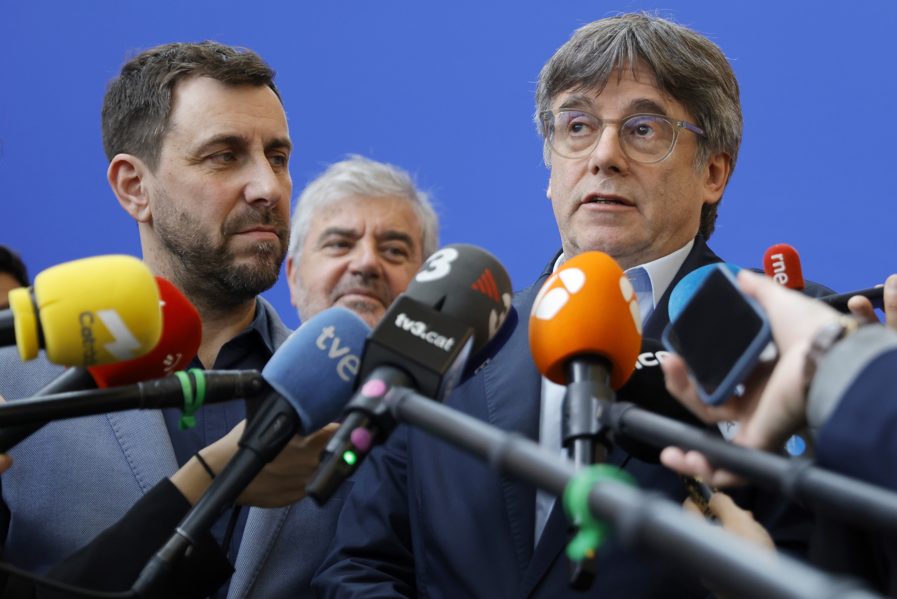 Junts acaba con ocho años de aislamiento europeo y se integra en el Partido Demócrata para acceder al grupo liberal de la Eurocámara Renew Europe
