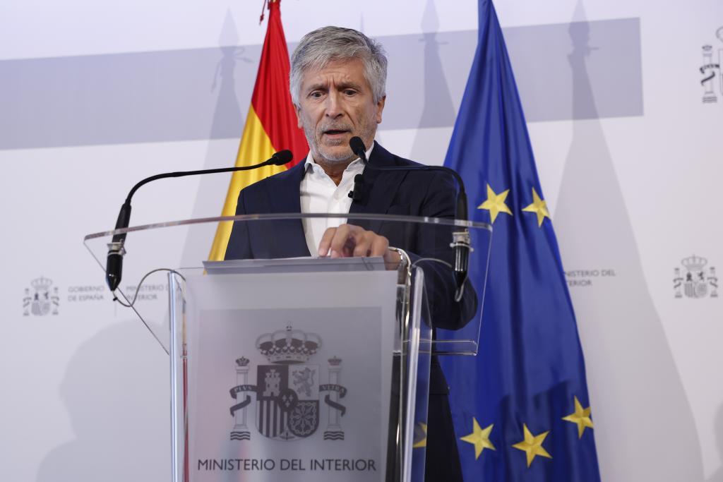 Interior tenía informes que alertaban del 'efecto llamada' en Ceuta pero "no cerró la puerta"