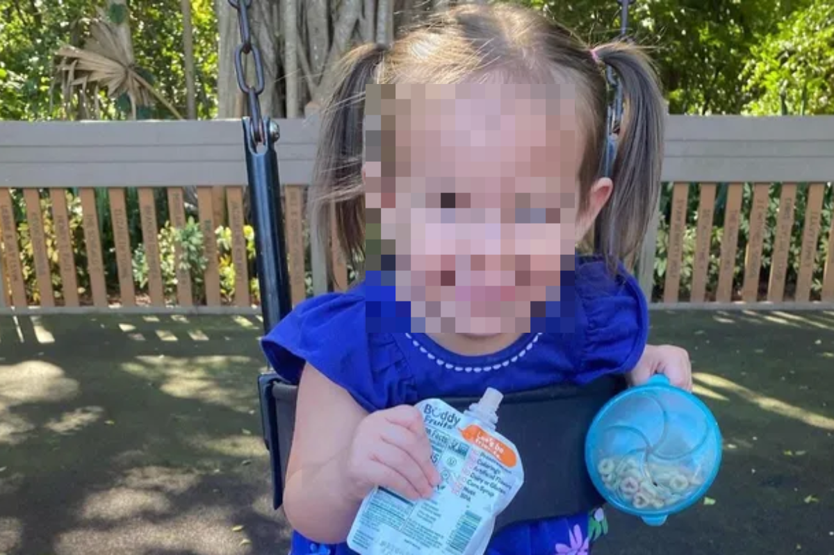 Muere una niña de tres años en Florida tras quedar atrapada en una cocina de juguete