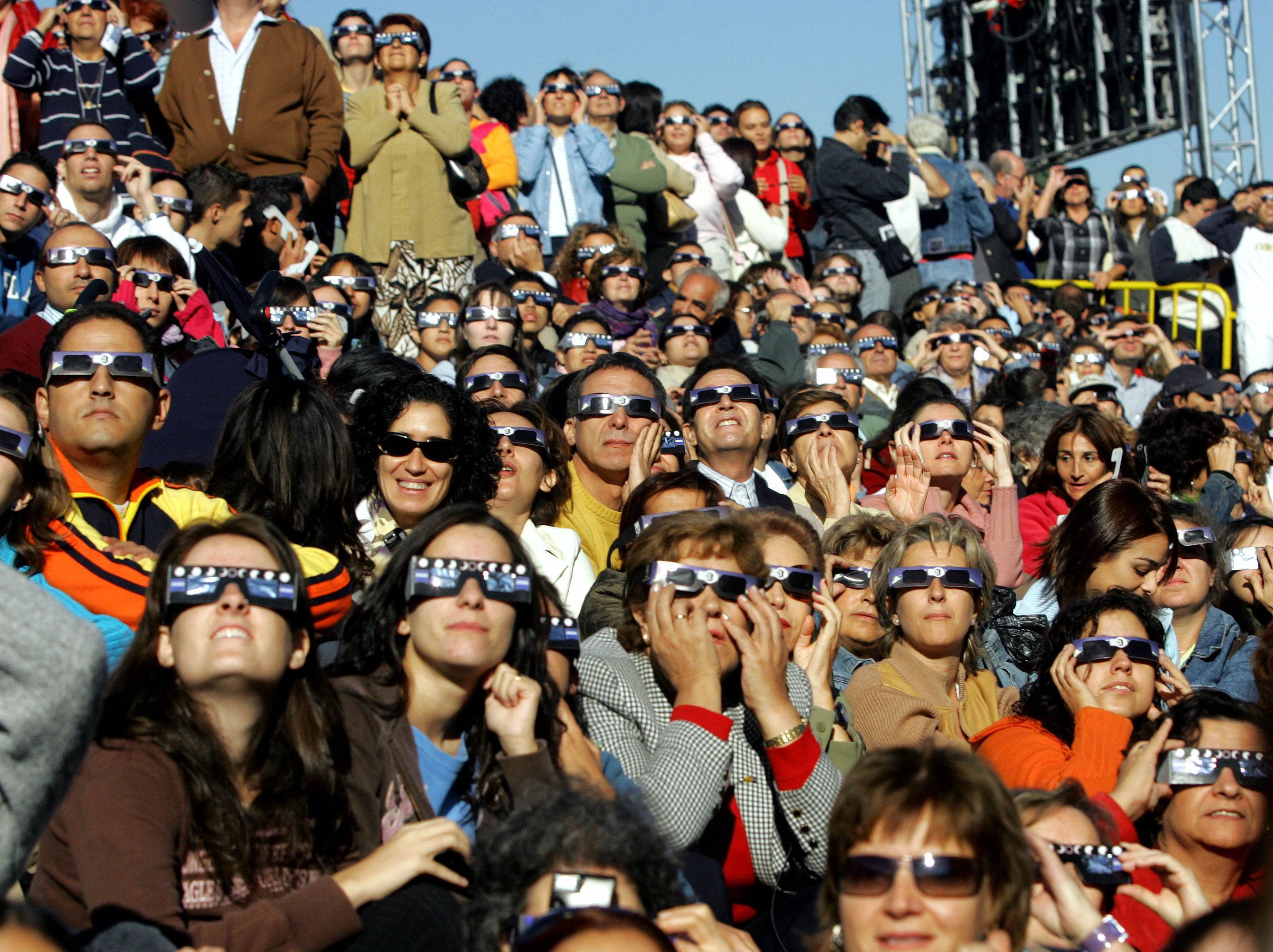 Claves para no perder ojo del eclipse sin quemarse la retina