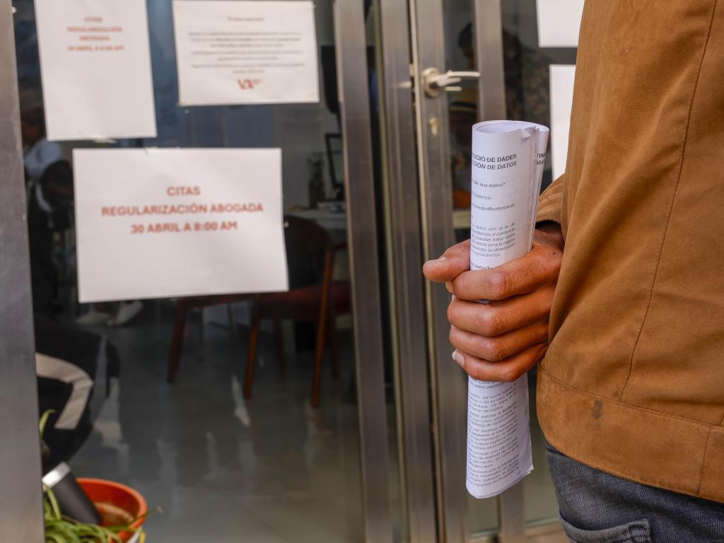 Máximo histórico de población en España: alcanza los 49,8 millones, de los que 10,2 millones han nacido en el extranjero