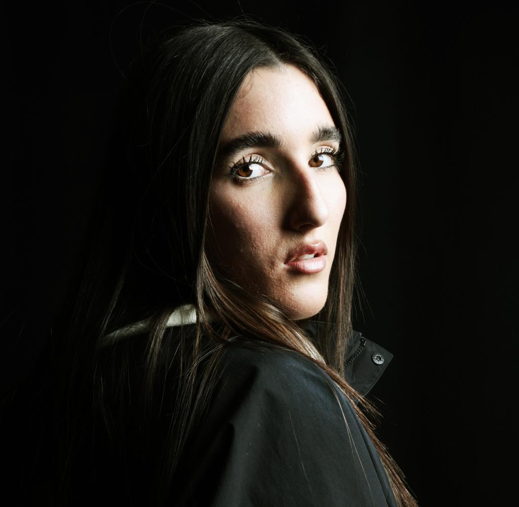 Los españoles Judeline y Rusowsky colaboran con Karol G en su nuevo disco, 'No me arrepiento de sentir tanto'