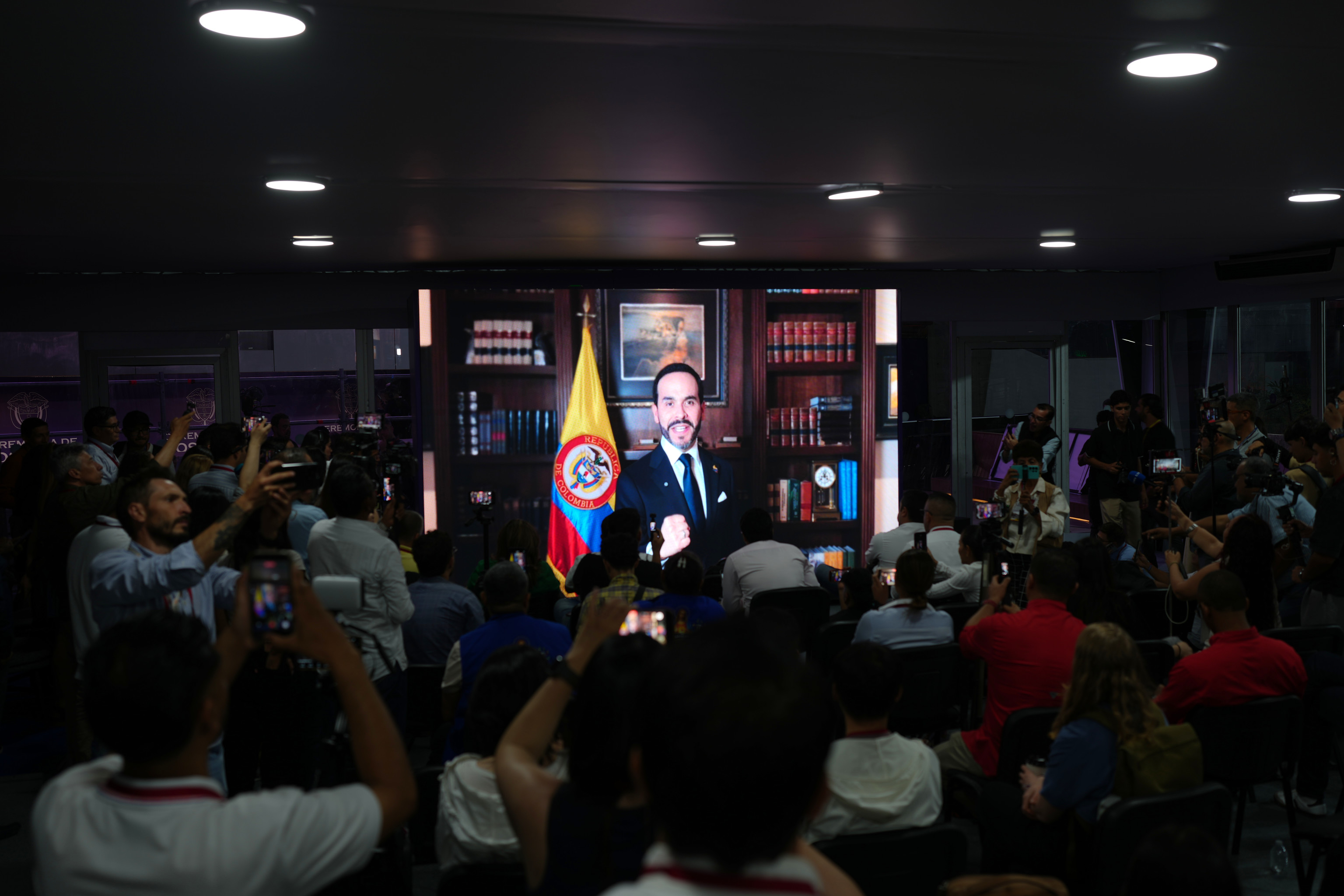 Abelardo de la Espriella inicia el giro a la derecha en Colombia