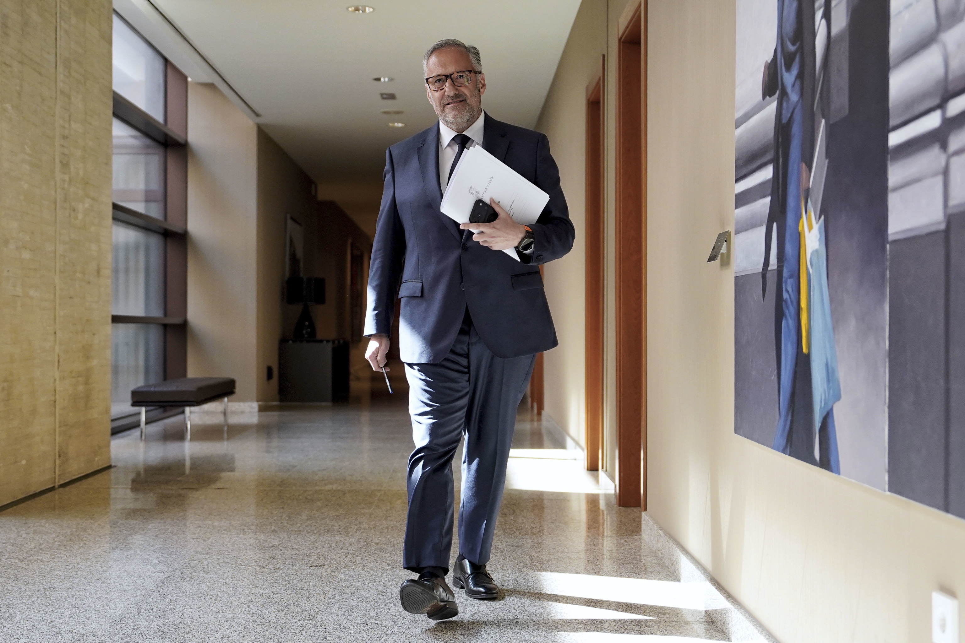 Los vicepresidentes de Vox no irán a la reunión sobre los menores migrantes de Ceuta y hacen constar por carta su 'no' al reparto