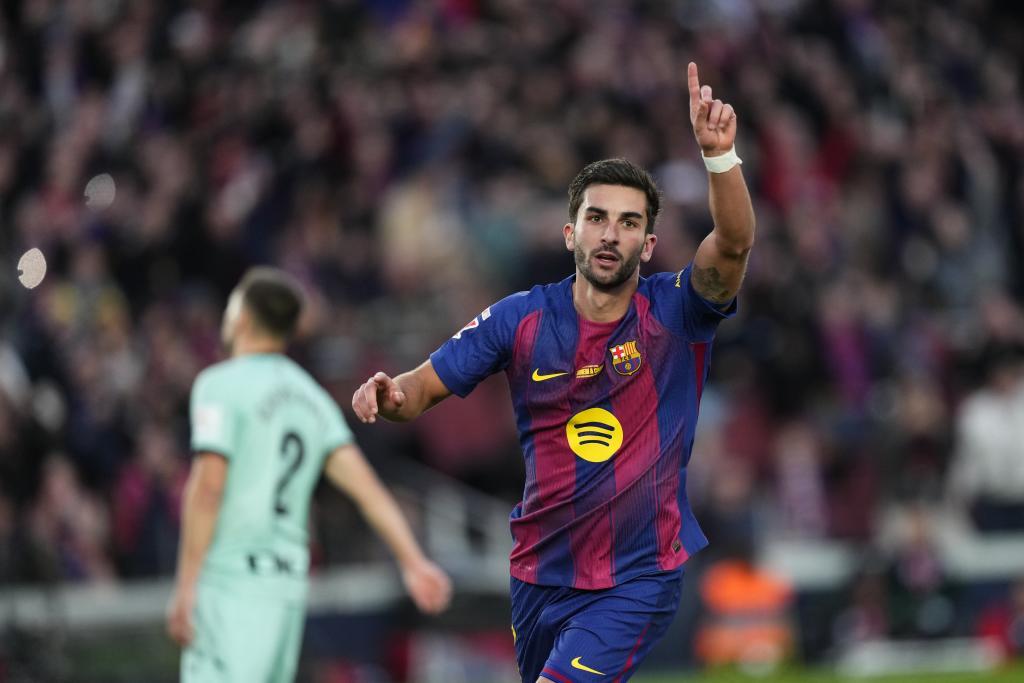 Ferran Torres elige al PSG y el Barcelona, abierto al traspaso, espera la oferta