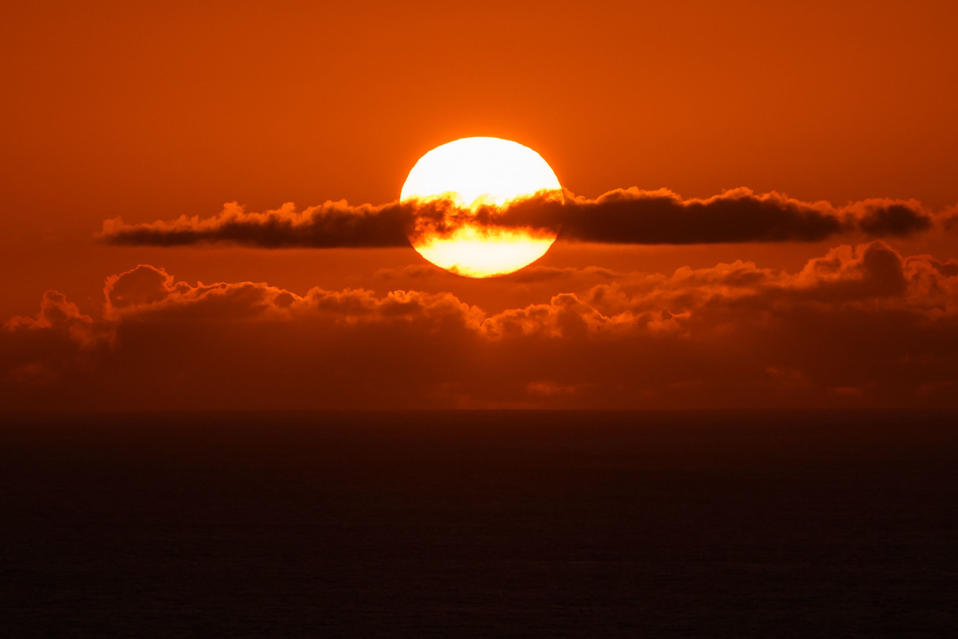 Las nubes y la lluvia podrían complicar contemplar el eclipse