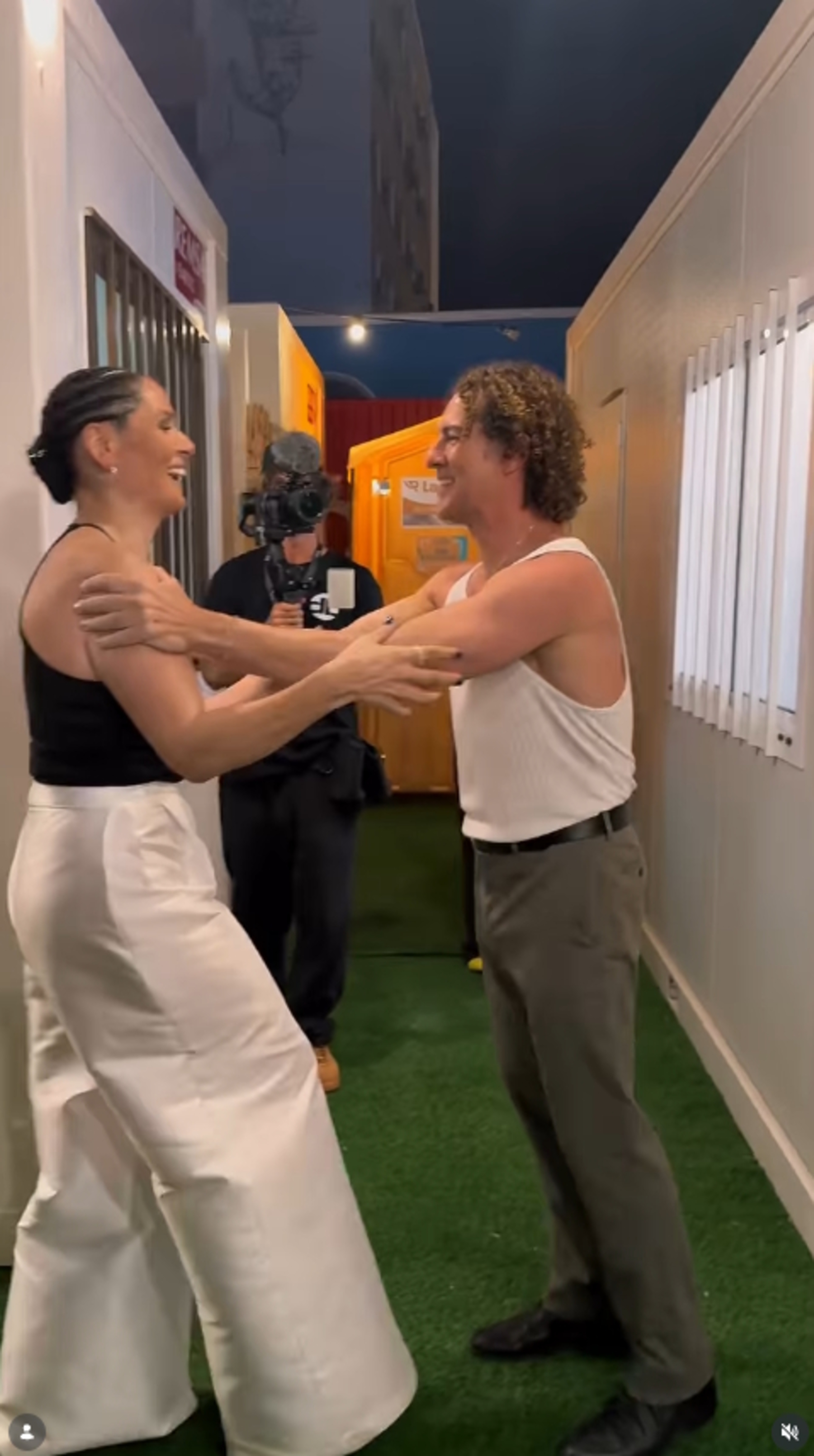 David Bisbal se deshace con Rosa López en su reencuentro 25 años después de Operación Triunfo: "Es una mujer intacta de corazón"
