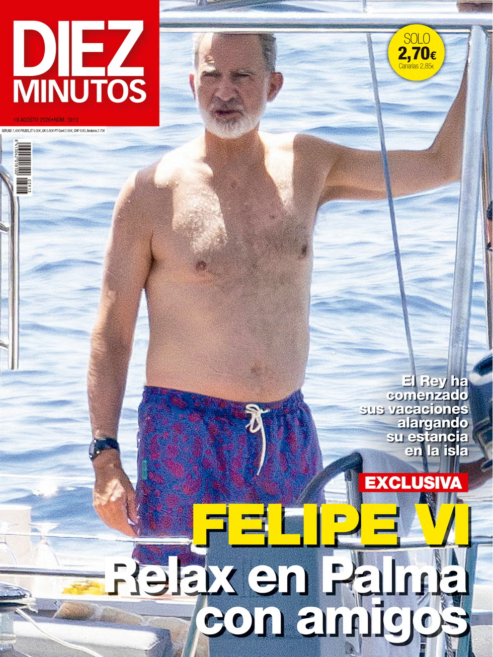 El Rey Felipe VI inicia sus vacaciones privadas a bordo de un velero en aguas de Mallorca