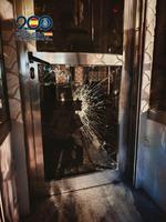 Roba una barbería reventando la puerta con una alcantarilla y se esconde bajo una furgoneta para despistar a los policías en Fuenlabrada