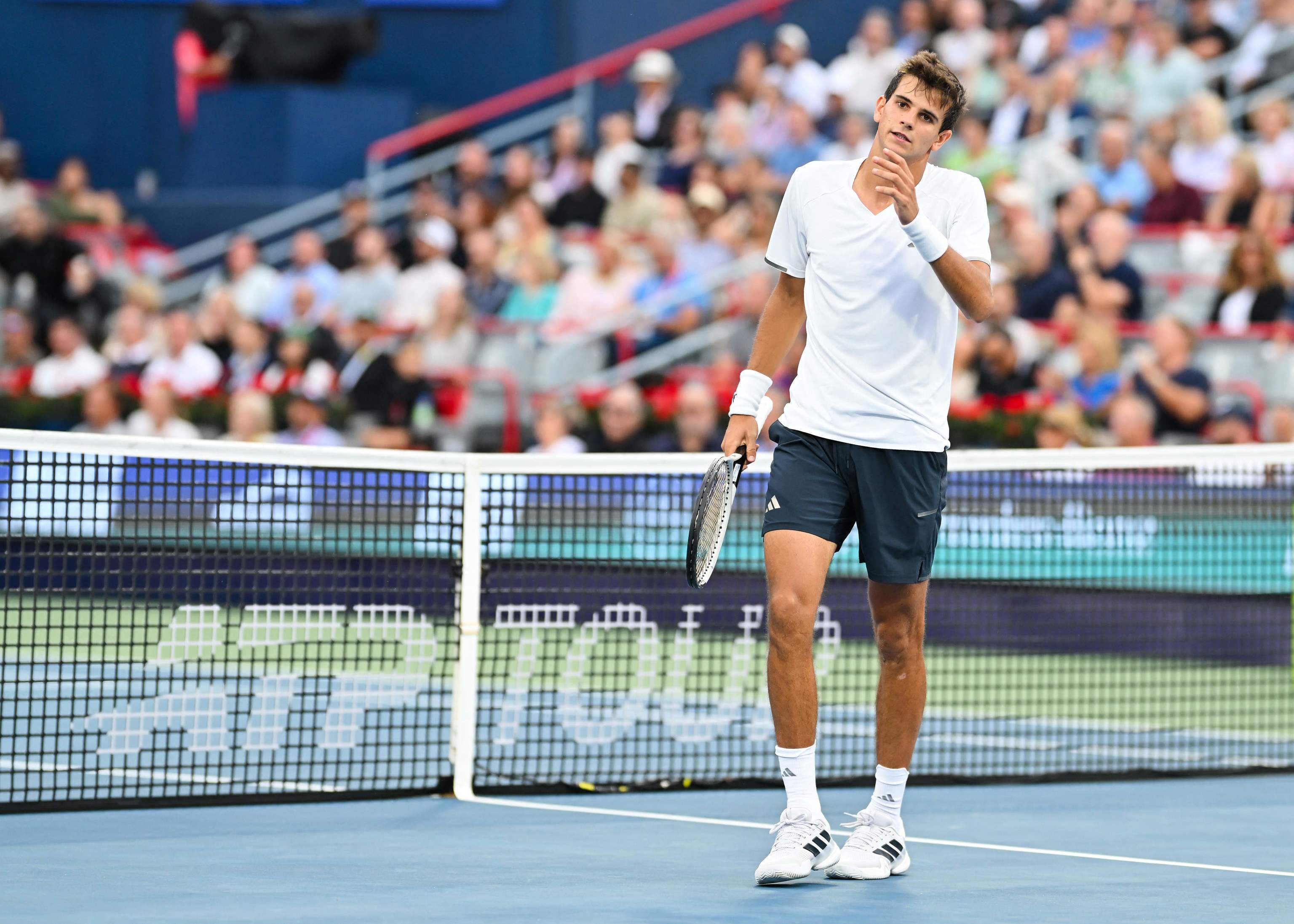 Jódar se inclina ante el servicio y la mayor frescura de Nakashima en las semifinales del Masters 1000 de Canadá