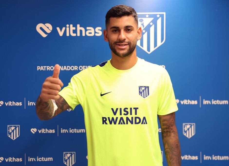 El Atlético culmina el fichaje de 'Cuti' Romero hasta 2031